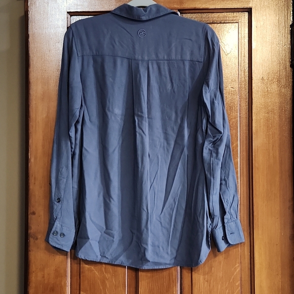 Magellan classic fit 2 button shirt - Picture 2 of 6